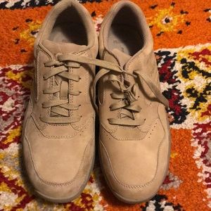 Rockport pro walker shoes size 9.5